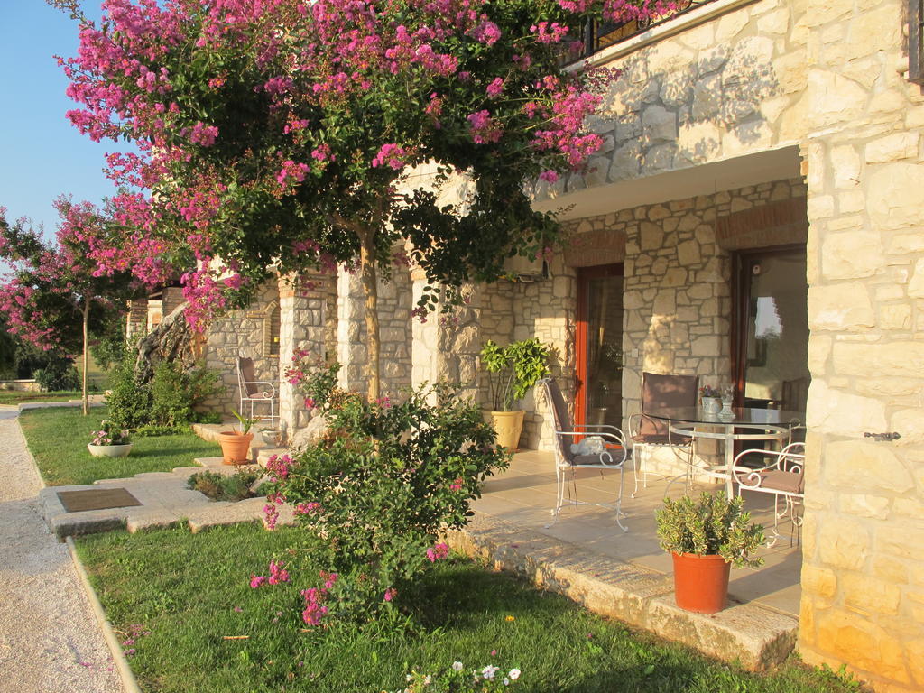 Villa Castello Rausch Valkarin Kamer foto