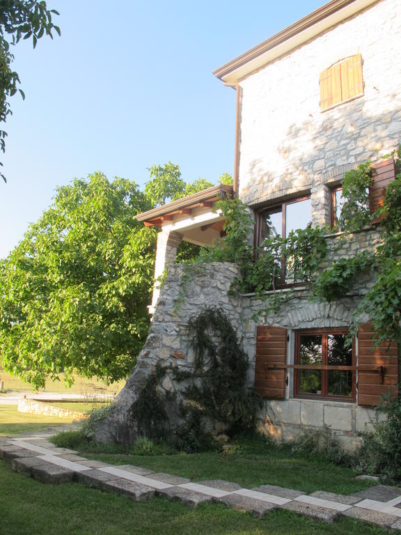 Villa Castello Rausch Valkarin Buitenkant foto